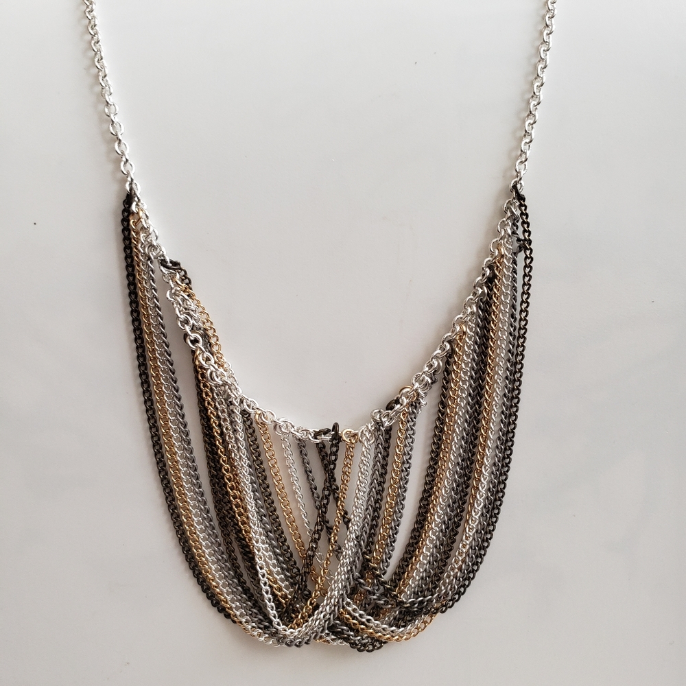 Fringe Benefit Droped Chain Necklace
